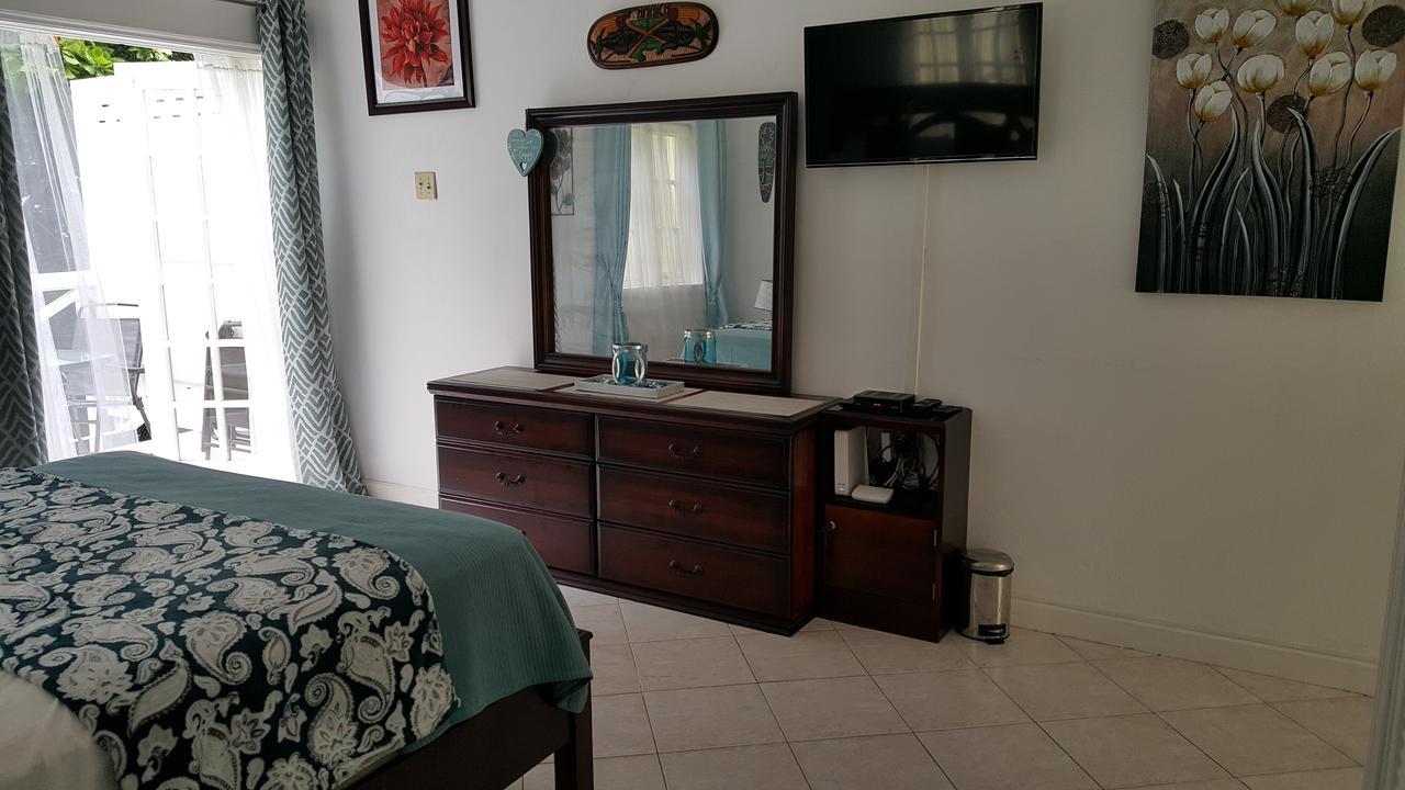 Appartement Studio19 At Mystic Ridge à Ocho Ríos Extérieur photo